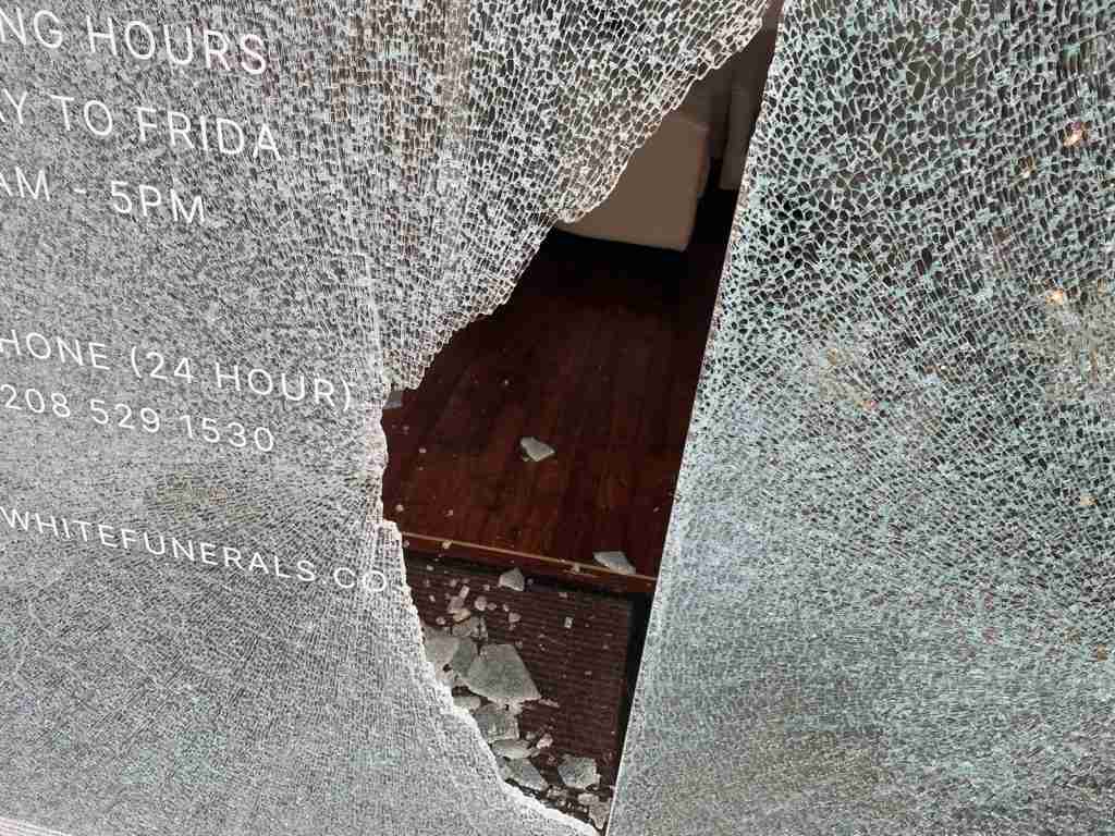 Emergency Glass Repairs